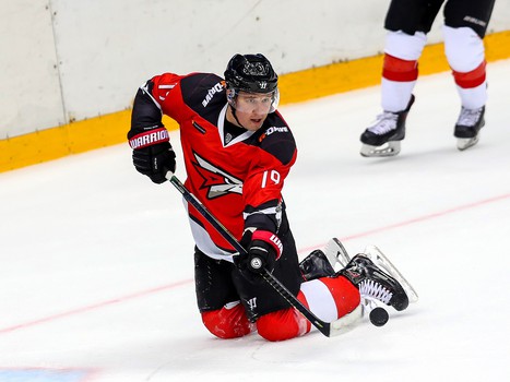 Сборная «Авангард» - Сборная «Газпром нефть» 10:4