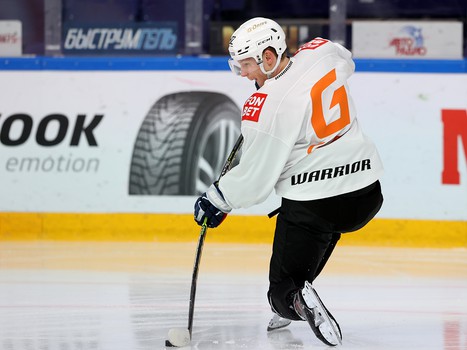 Первая тренировка Никиты Сошникова в «Авангарде»