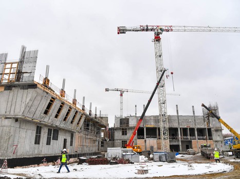 Продолжается строительство Хоккейной академии "Авангард"