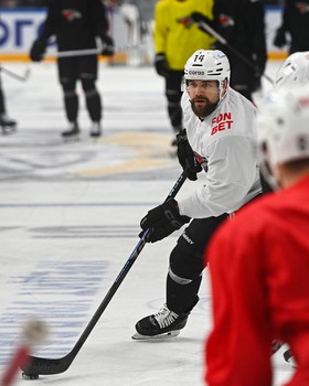 Тренировка «Авангарда» перед матчем в Магнитогорске