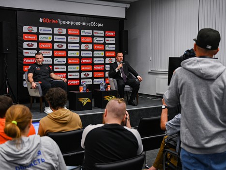 Открытая тренировка «Авангарда»