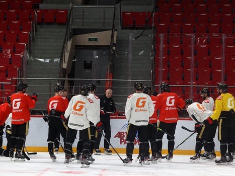 Раскатка «Авангарда» перед шестым матчем серии с «Металлургом»