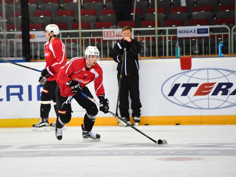 Раскатка "Авангарда" перед выездным матчем в Риге