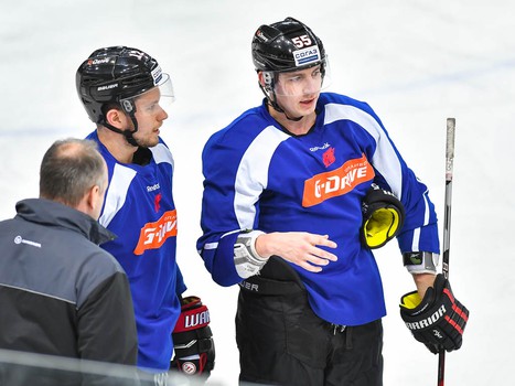 Раскатка "Авангарда" перед матчем с "Нефтехимиком"