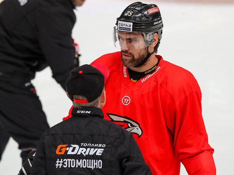 Раскатка «Авангарда» перед матчем с «Северсталью»