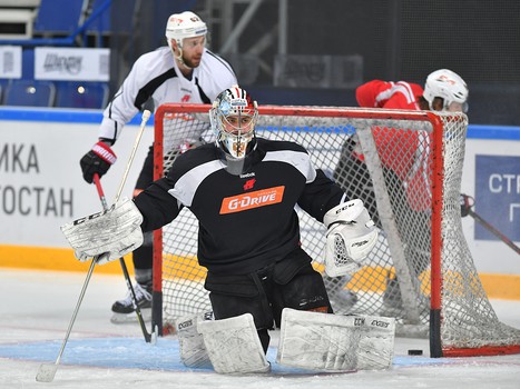 Раскатка "Авангарда" в Уфе перед пятым матчем серии