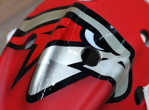 Новые шлемы Шимона Грубеца