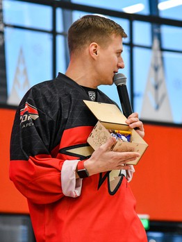 «Авангард» - «Автомобилист» 2:1. Вокруг матча