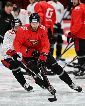 Раскатка «Авангарда» перед пятым матчем серии с «Сибирью»