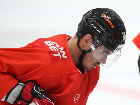 Первая тренировка Наиля Якупова в «Авангарде»