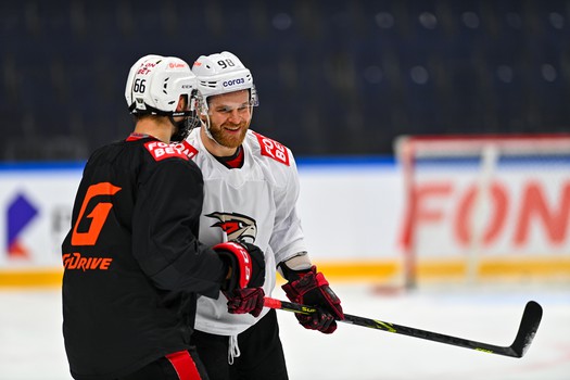 Раскатка «Авангарда» перед матчем в Уфе