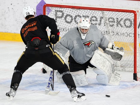 Раскатка «Авангарда» перед матчем в Екатеринбурге