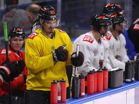 Тренировка «Авангарда» перед стартом турнира в Санкт-Петербурге