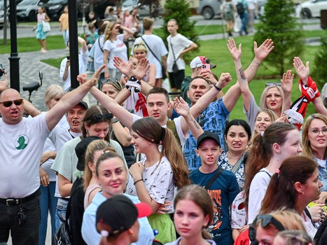 Артём Блажиевский на вечеринке Буэнос Летос