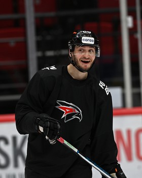 Тренировка «Авангарда» перед матчем с «Нефтехимиком»