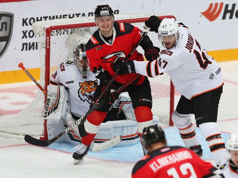 10.10.2019. «Авангард» - «Амур» 1:0