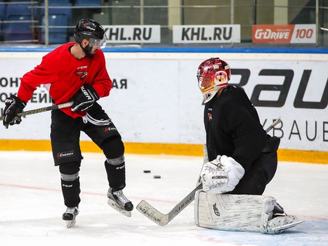 Открытая тренировка «Авангарда» для СМИ