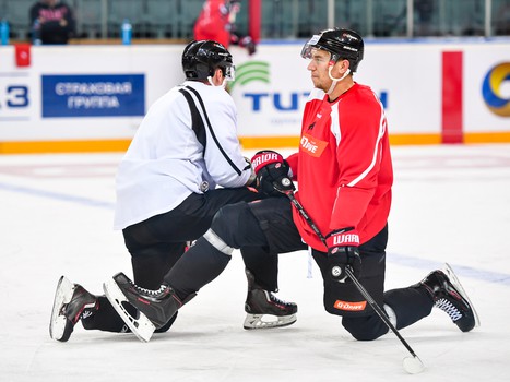 Раскатка "Авангарда" перед стартовым матчем сезона с "Югрой"