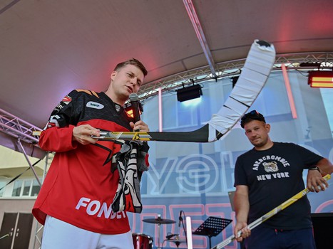 Артём Блажиевский на вечеринке Буэнос Летос