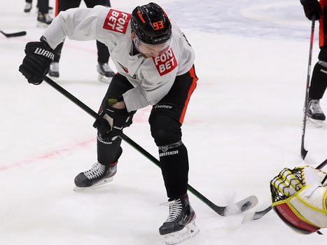 Тренировка «Авангарда» перед стартом турнира в Санкт-Петербурге