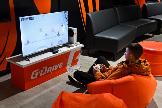 «Авангард» - «Нефтехимик» 2:1. Вокруг матча