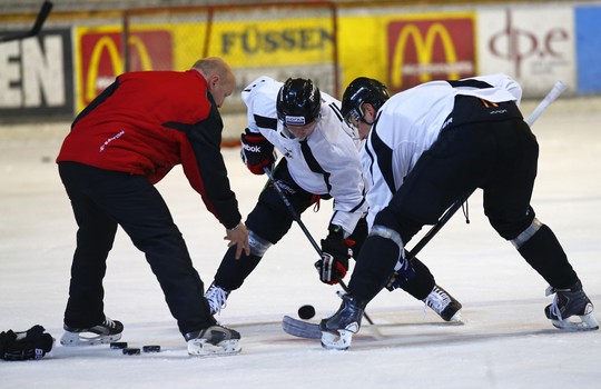 Раскатка перед первым матчем межсезонья в Фюссене