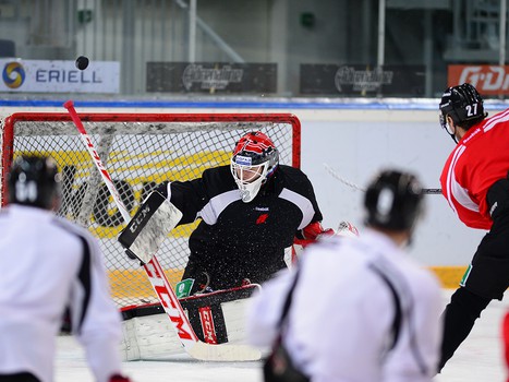 Тренировка "Авангарда" перед стартом домашней серии