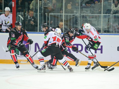 26.10.2013 "Авангард" - "Трактор"