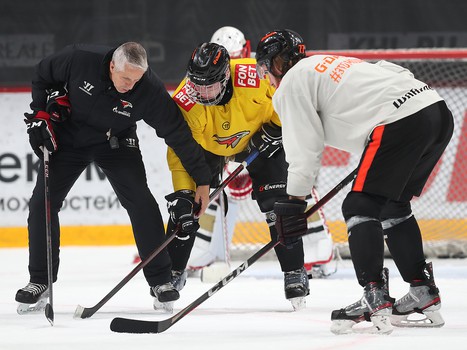 Иван Мирошниченко присоединился к «Авангарду»