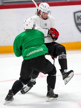 Раскатка «Авангарда» перед выездным матчем с «Йокеритом»