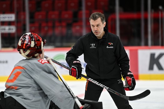 Раскатка «Авангарда» перед пятым матчем серии с «Сибирью»