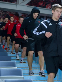 "Авангард" продолжает учебно-тренировочный сбор