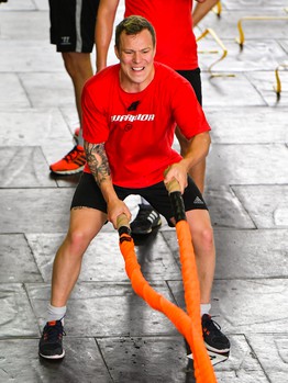 Силовой фортлег в легкоатлетическом манеже