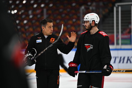 Раскатка «Авангарда» перед пятым матчем серии в Магнитогорске