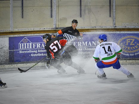 29.07.2017. "Авангард" - сборная Италии 3:2 ОТ