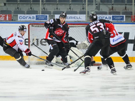 Тренировочный матч "Авангарда" с "Омскими Ястребами"