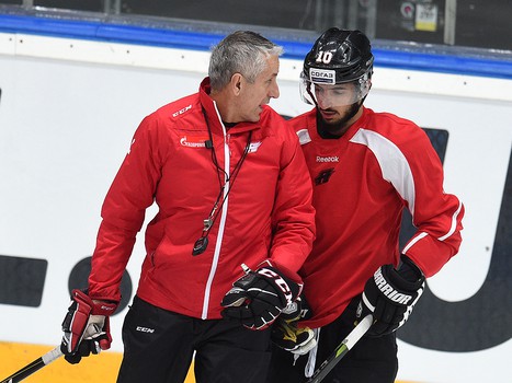 Раскатка "Авангарда" перед матчем с "Нефтехимиком"