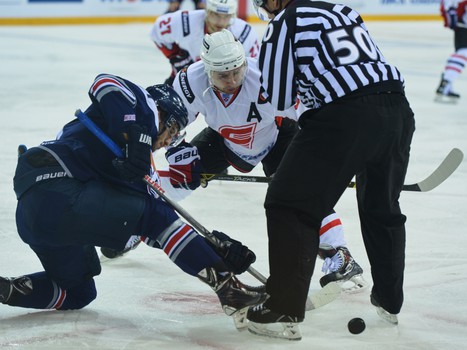 18.08.2015. Мемориал Ромазана-2015. "Авангард" - "Металлург" Мг 5:2