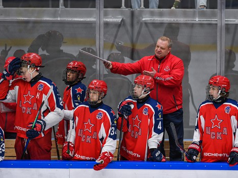 Четвертьфиналы Первенства ЮХЛ в Омске