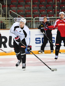 Раскатка "Авангарда" перед выездным матчем в Риге