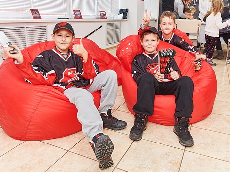 Презентация Клуба юного болельщика "Авангарда"