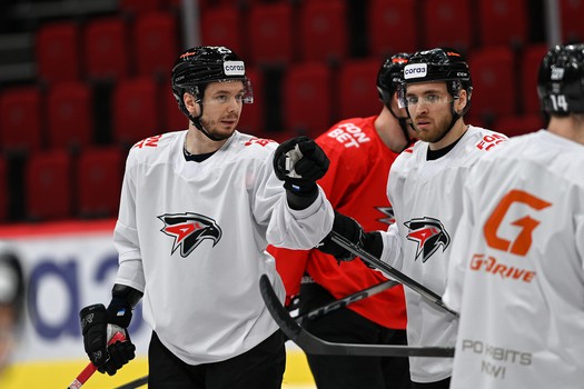 Тренировка «Авангарда» перед матчем с «Трактором»