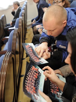 "Авангард" побывал с экскурсией на омском нефтезаводе