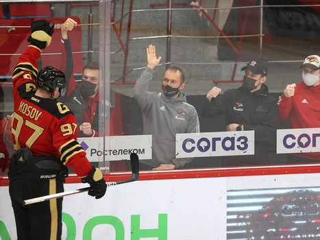 30.11.2021. «Авангард» - «Нефтехимик» 6:1