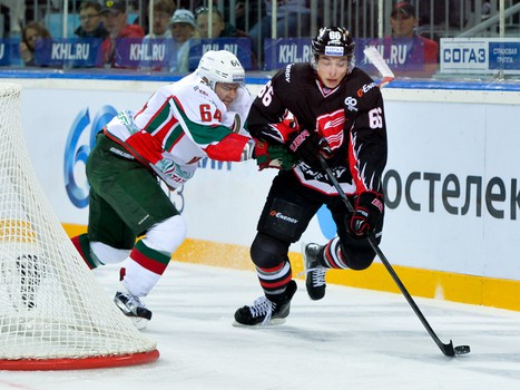 08.09.2015. "Авангард" - "Ак Барс" 2:3Б