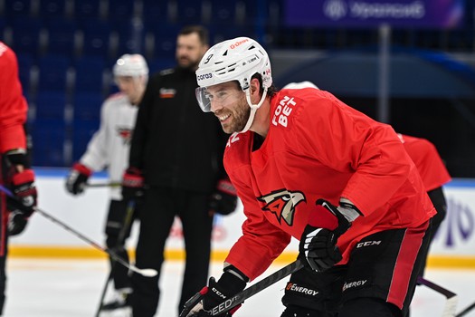 Раскатка «Авангарда» перед матчем в Уфе