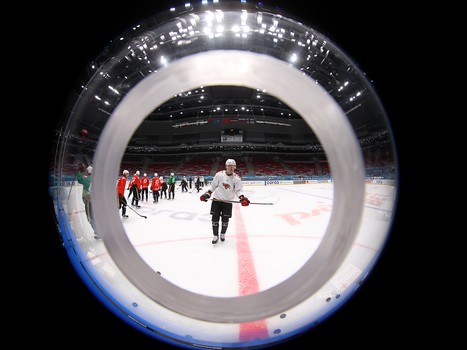 Раскатка «Авангарда» перед матчем в Сочи