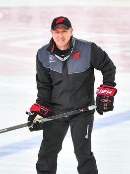 "Авангард" возобновил тренировки