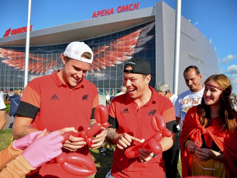 "Территория Авангарда". Часть 1. Площадь у арены