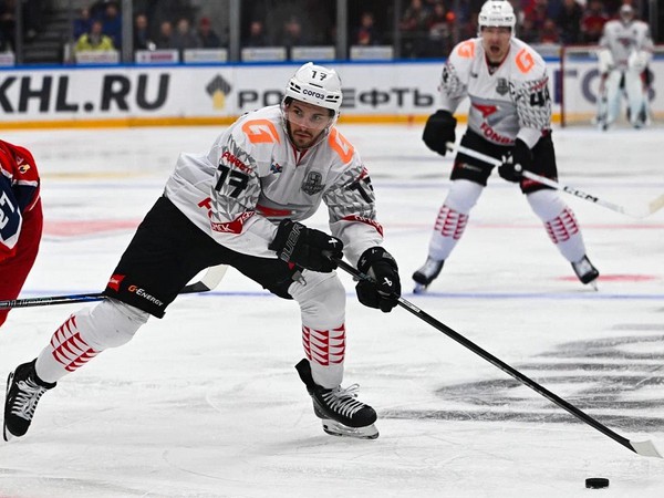 Окулов тащит «Авангард» в полуфинал! Организовал 6 из 9 шайб в ворота ЦСКА